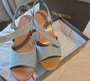 Style & Co. Blue Cross-Strap Sandals